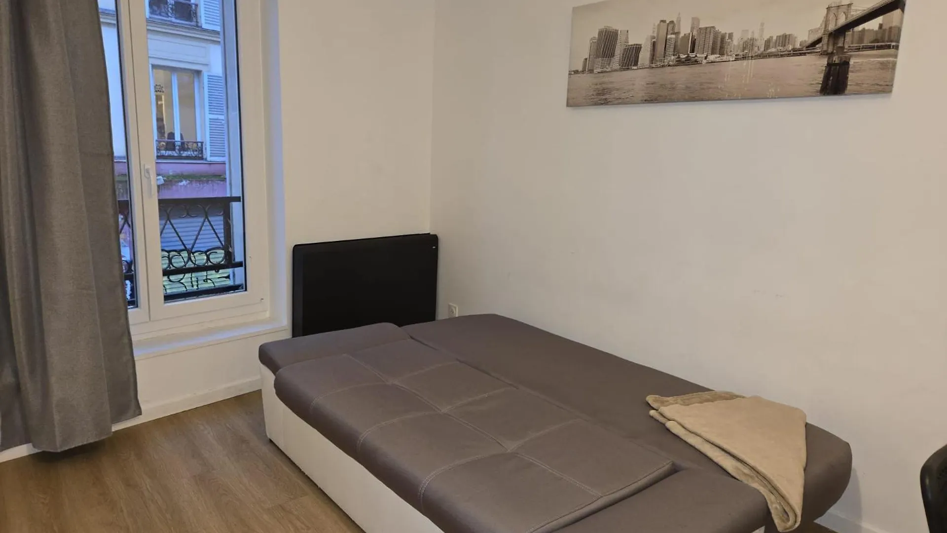 Appartement Centre De Paris 19 Apartment