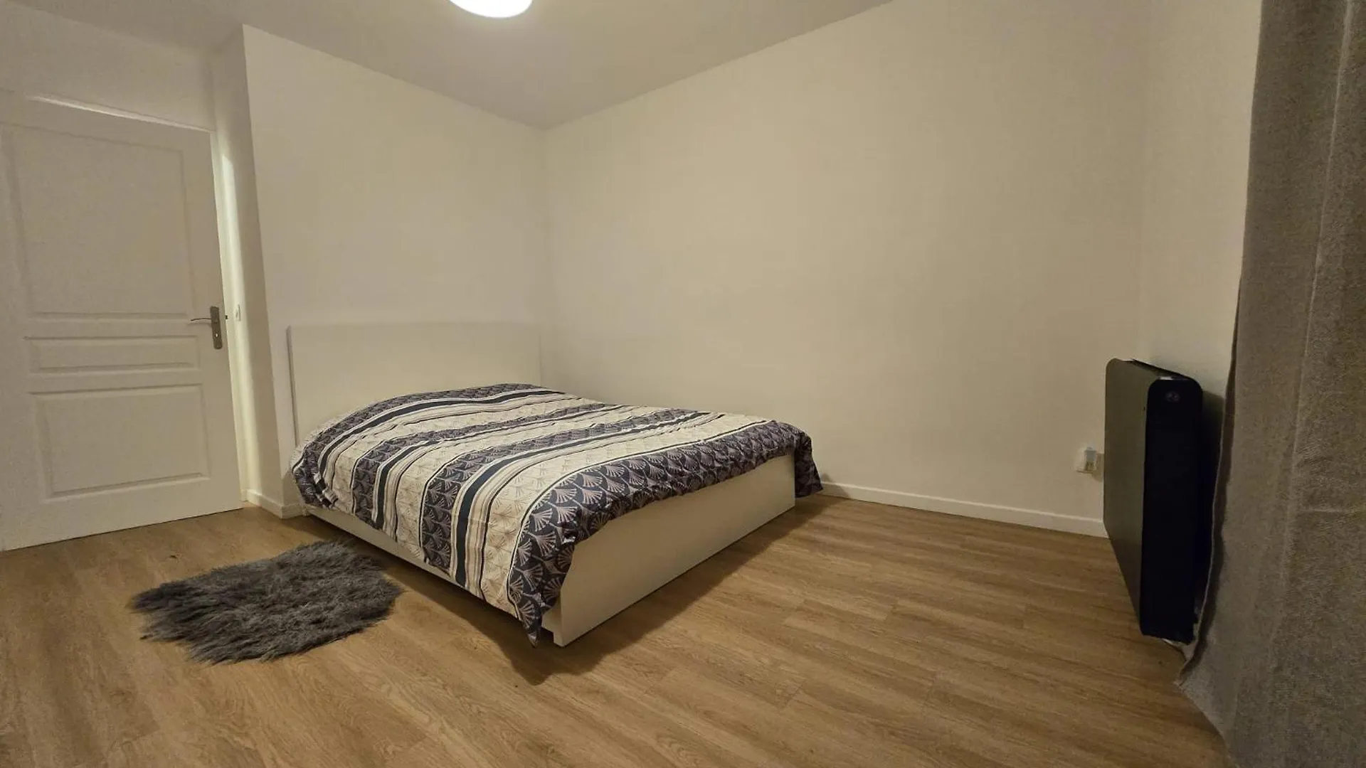 Appartement Centre De Paris 19