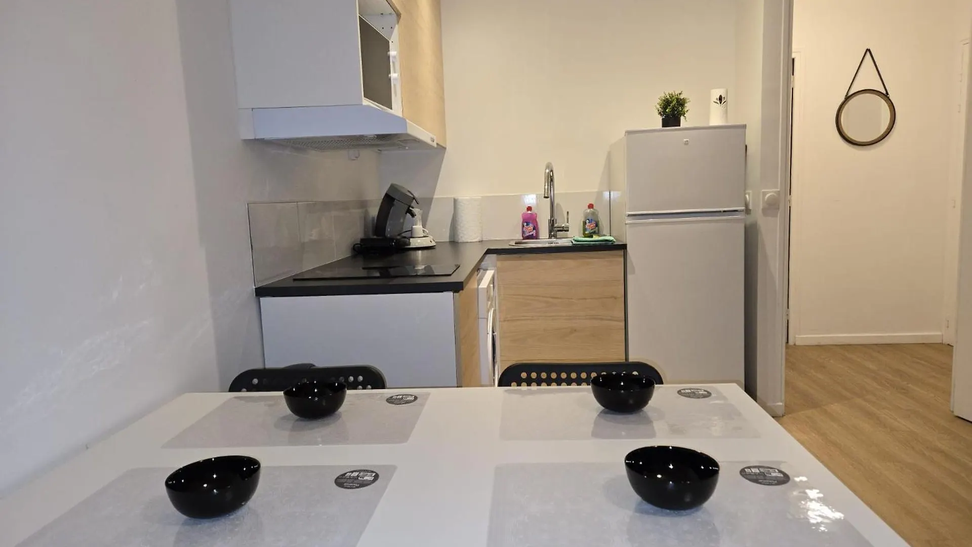 Apartment Appartement Centre De Paris 19 France