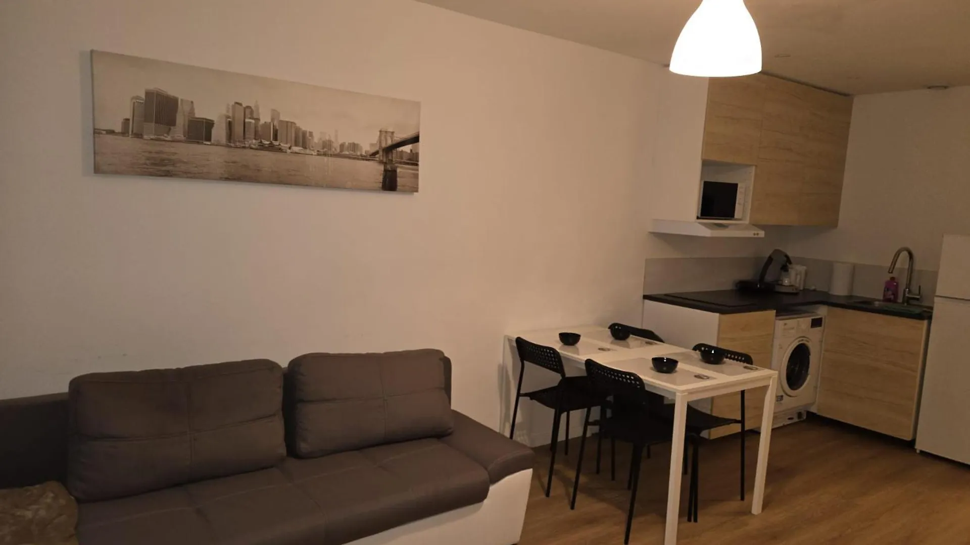 Appartement Centre De Paris 19