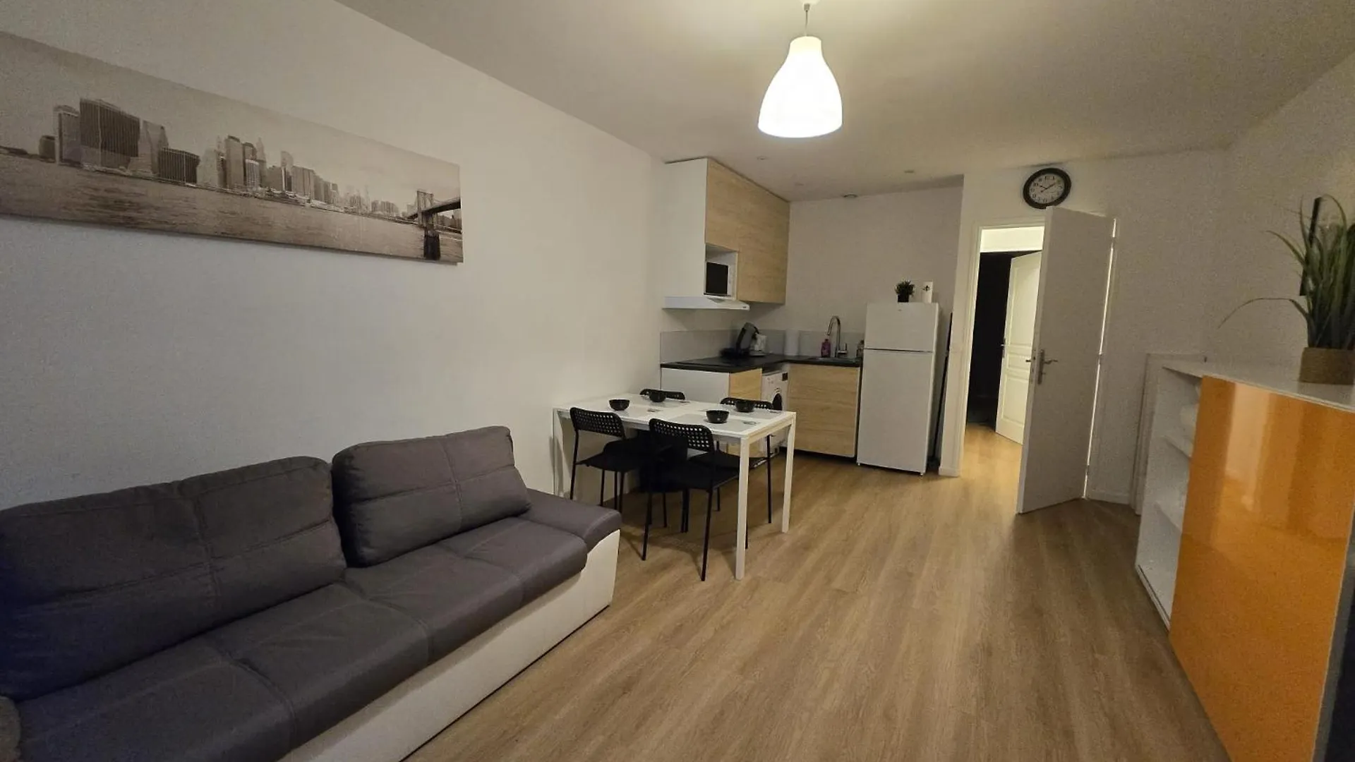 Appartement Centre De Paris 19 location